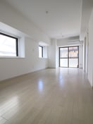 居室 ｸﾞﾘ-ﾝﾊｲﾂ横浜大通り公園(201)