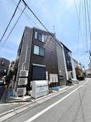 FERIO仲宿の外観