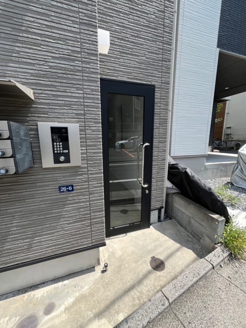 エントランス部分 FERIO仲宿