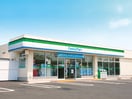 ファミリーマート(コンビニ)まで200m BLESS中野弥生町