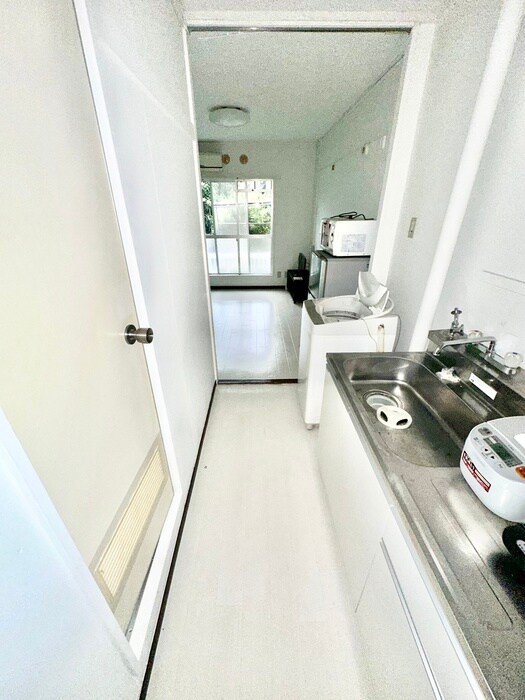 廊下 マルナカハイツA