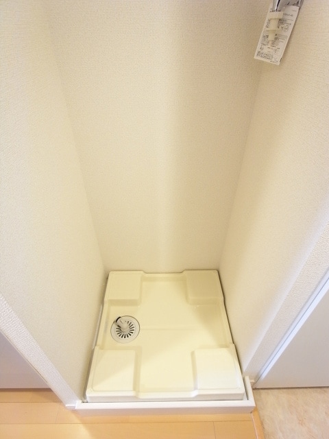 洗濯機置場 リブリ・幕張本郷