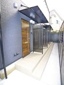 エントランス部分 パステール・グランおゆみ野