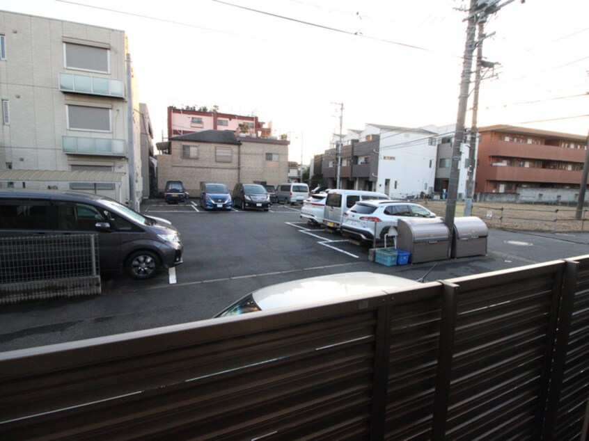 室内からの展望 パーシモンコート