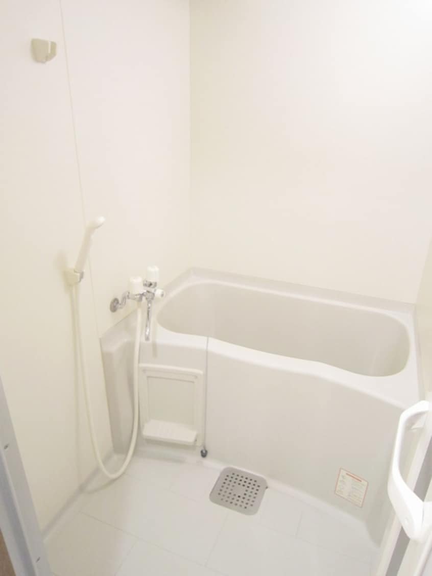 バス／シャワールーム等 リヴェール イノウエ