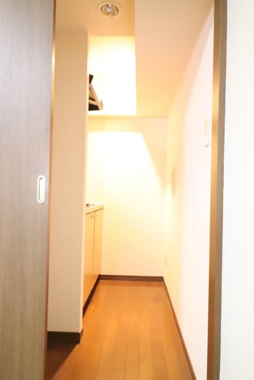 廊下 グランド・ガーラ麻布十番(1005)