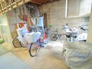 駐輪場 アパ－トメント石川