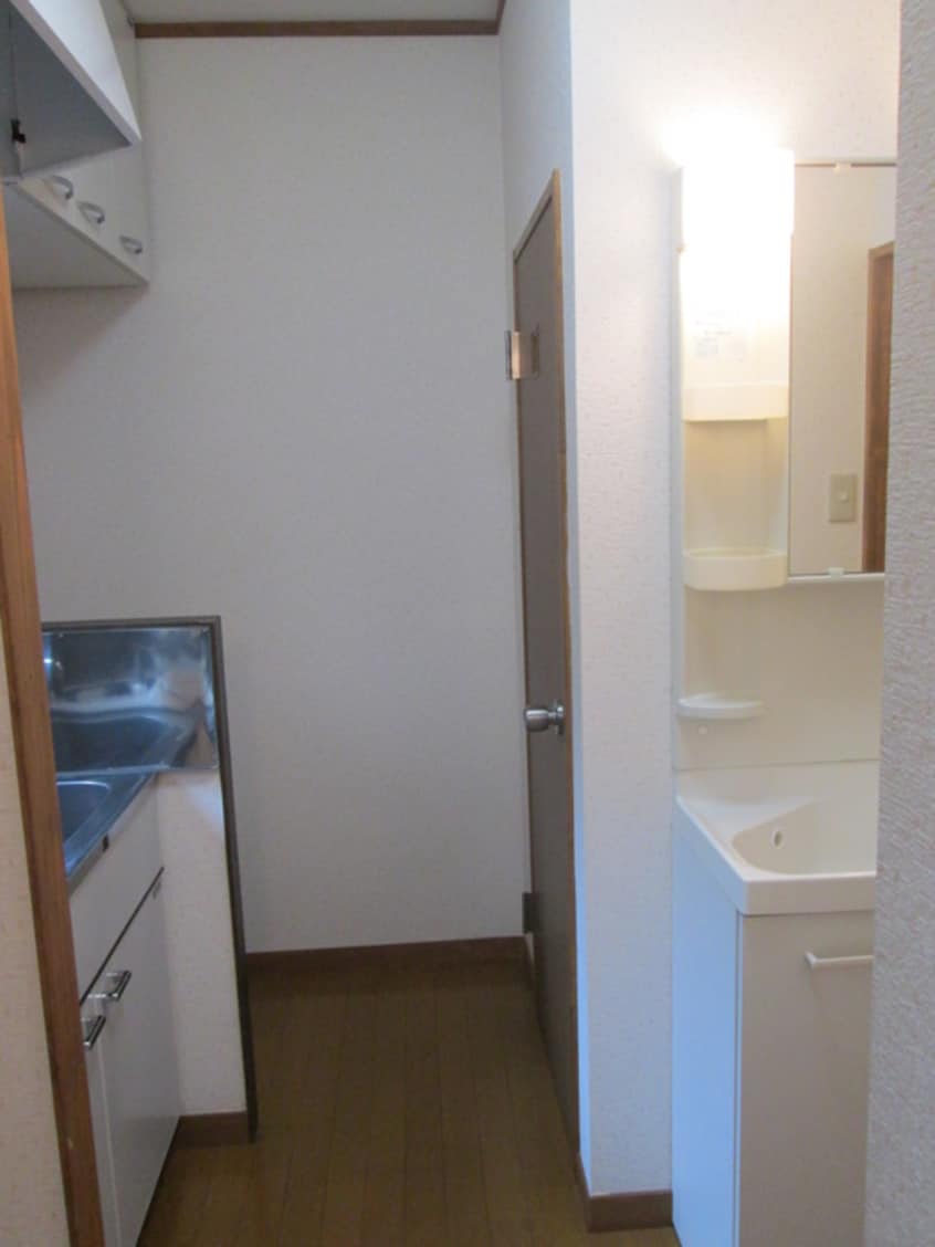 廊下 ＳＥ・ＲＡＳＳＵＲＥＲ