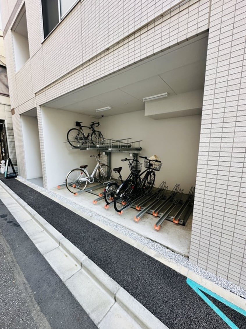 駐輪場 ユニデン八丁堀レジデンス