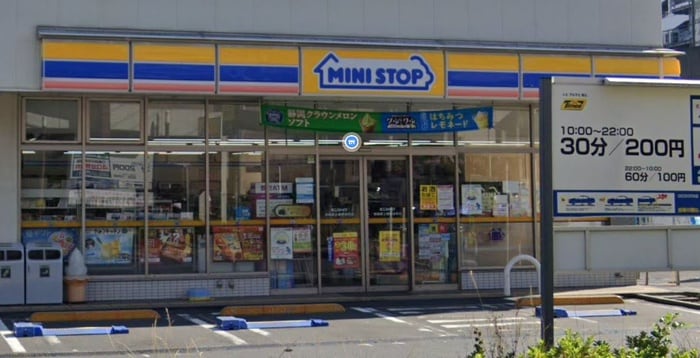 ミニストップ(コンビニ)まで420m プラチナコート町田