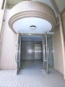 エントランス部分 プリヴェール末広