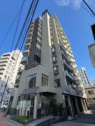 プラザ・ラ・ポールの外観