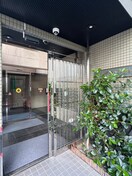 エントランス部分 プラザ・ラ・ポール