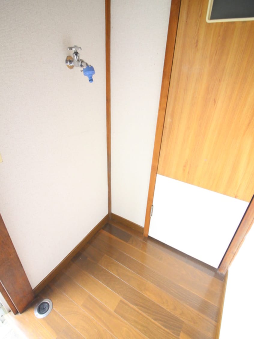 洗濯機置場 Ｒｏｓｅ　Ｈｏｕｓｅ