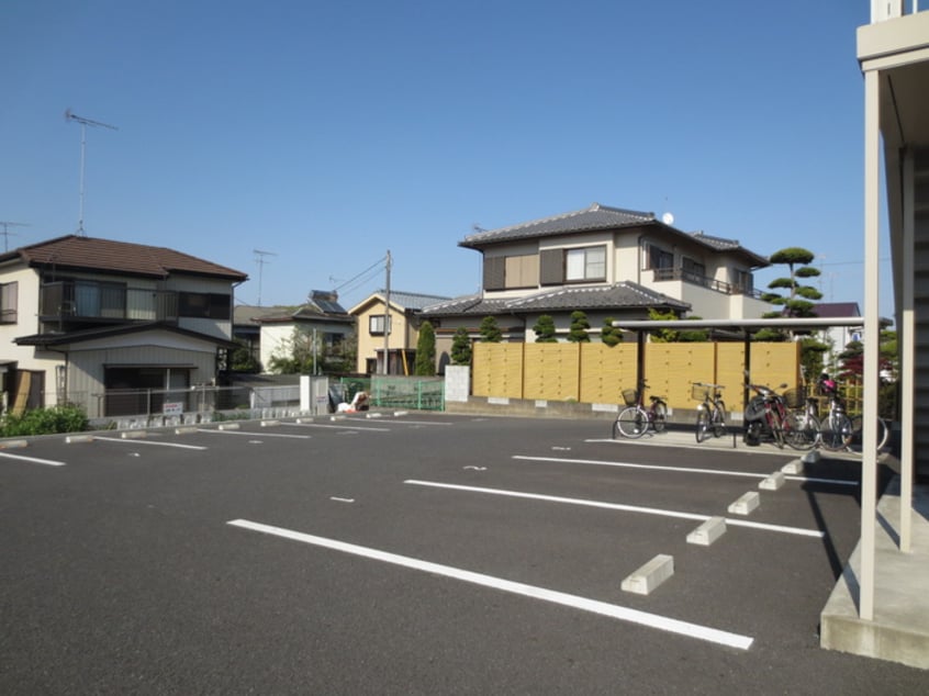 駐車場 ロ－ズクラヴィエ