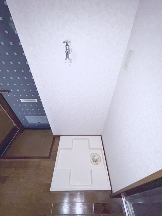 洗濯機置場 CORE8