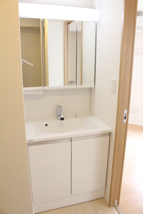 洗面 ラシーネ目黒花房山