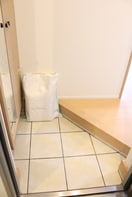 玄関 ラシーネ目黒花房山