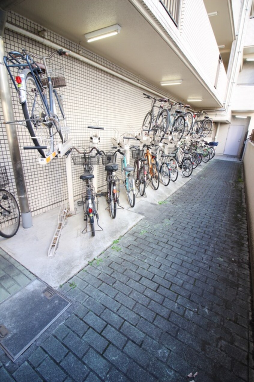 駐輪場 フクロクハイマンション２号館