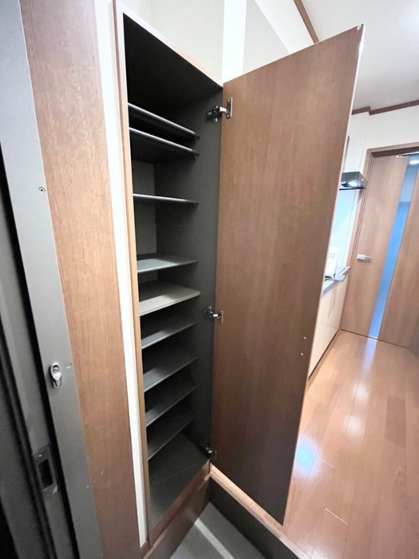 靴箱 フォレストメゾン子安A