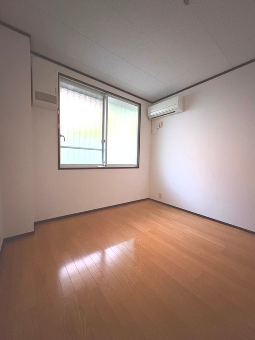 居室 ヴィラ  グランド－ル