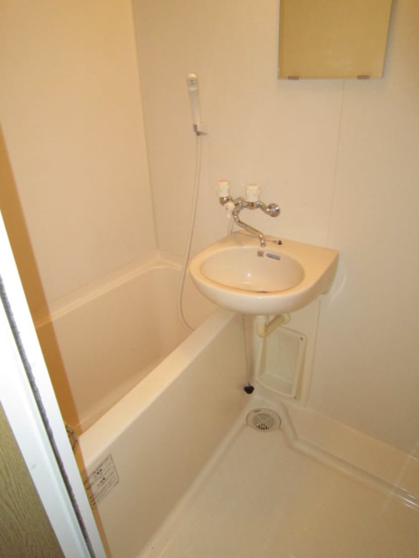 バス／シャワールーム等 ラパン