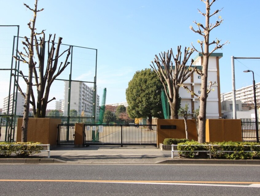 昭島市立瑞雲中学校(中学校/中等教育学校)まで1600m コートデルトゥール昭島