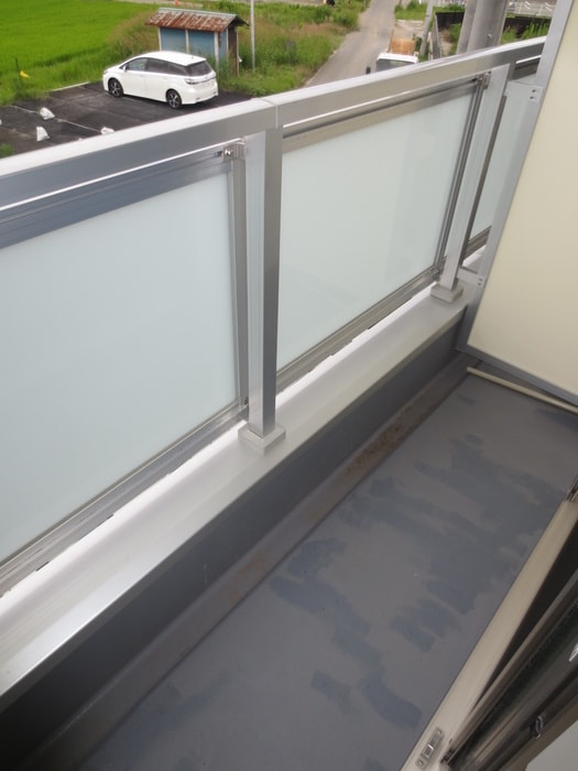 ベランダ・バルコニー リブリ・エムズ