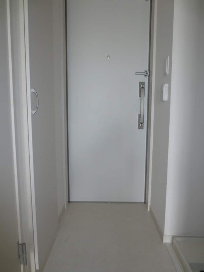 玄関 リブリ・エムズ