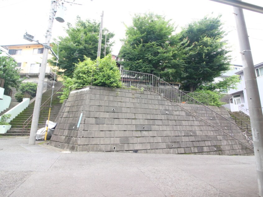 室内からの展望 オ－ク日吉