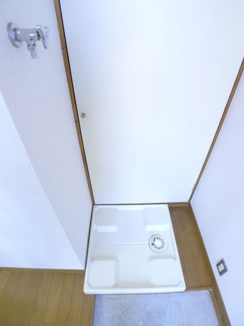 洗濯機置場 香蘭デポー２