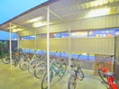 駐輪場 アンジュフロ－リア