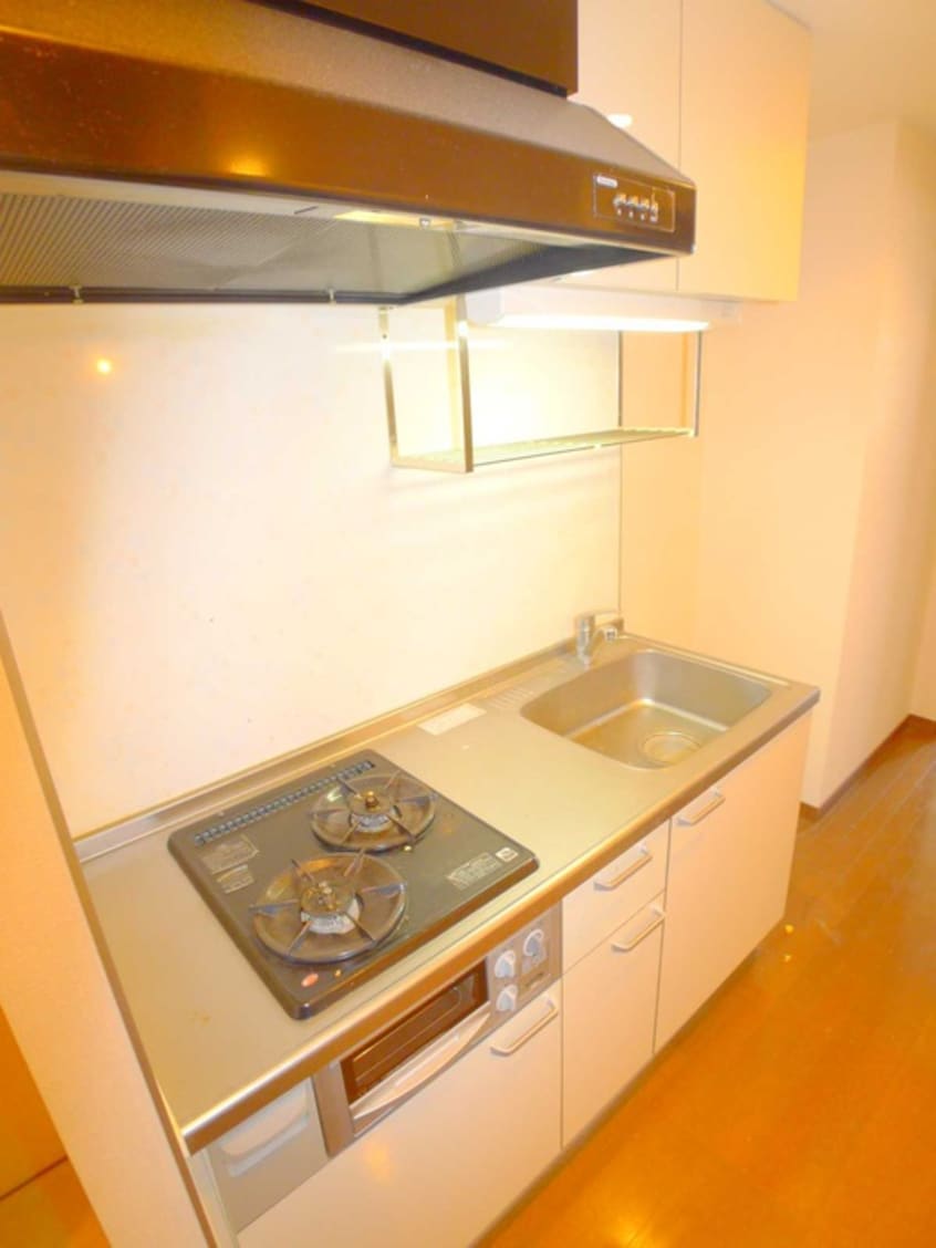 キッチン アンジュフロ－リア