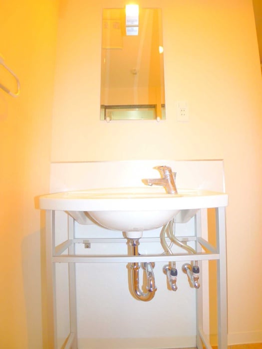 洗面 アンジュフロ－リア