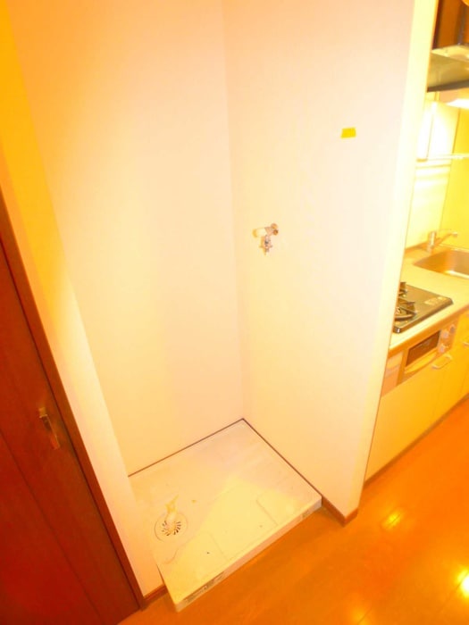 洗濯機置場 アンジュフロ－リア