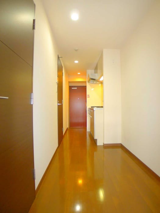 廊下 アンジュフロ－リア