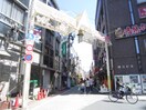 商店街(その他飲食（ファミレスなど）)まで56m メゾンＹＦＴ