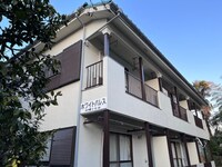 ホワイトパレス