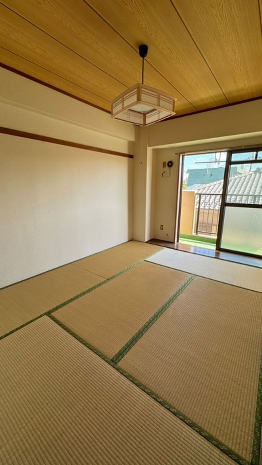 居室 はやせロイヤル