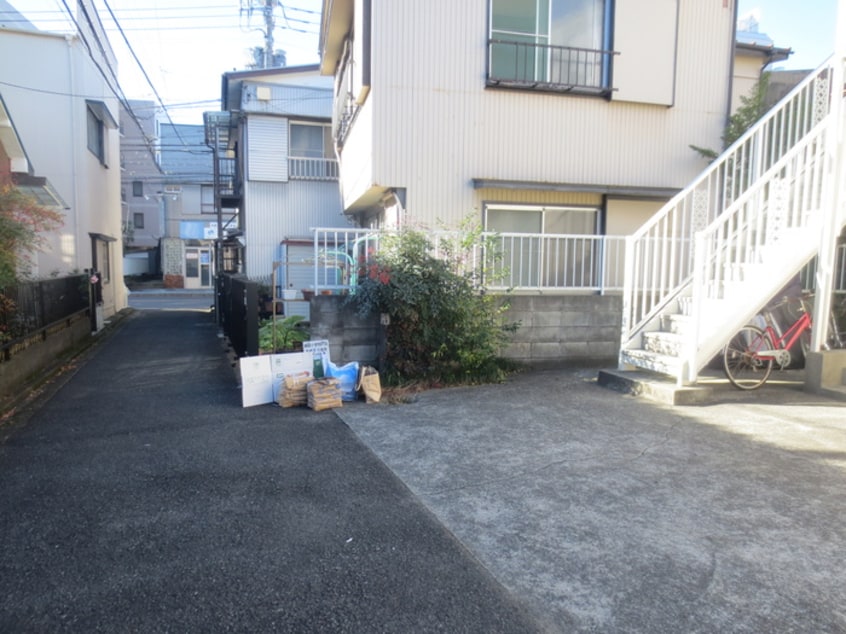 駐車場 ケントアベニュ－
