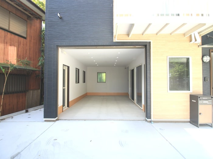 駐車場 葉山ガレージハウス