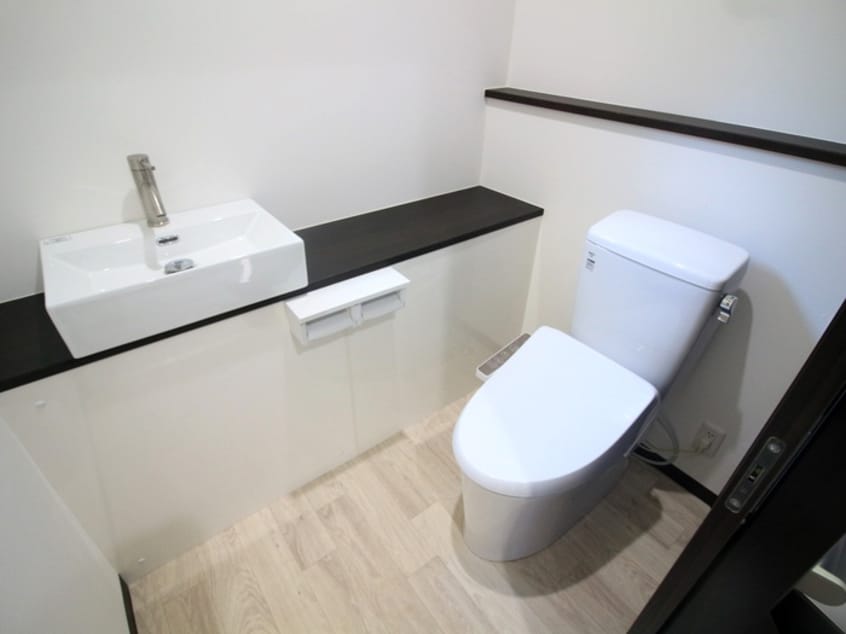 トイレ 葉山ガレージハウス