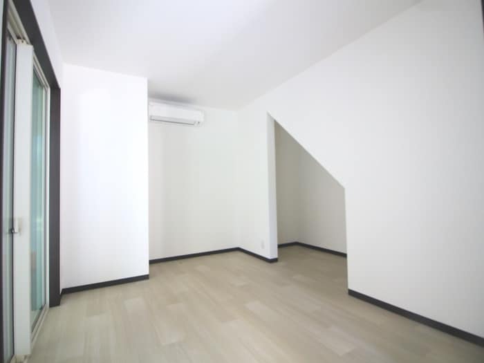 居室 葉山ガレージハウス