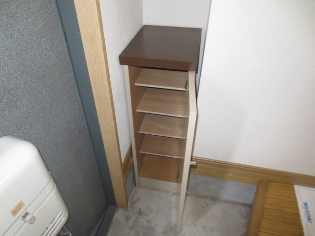 靴箱 ＵＴＹ朝日ハイツ