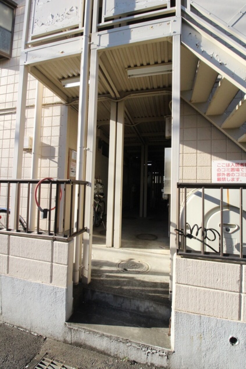 エントランス部分 調布ハイムピア