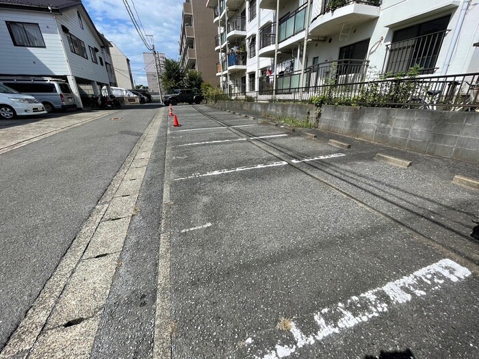 駐車場 サンモール吉田