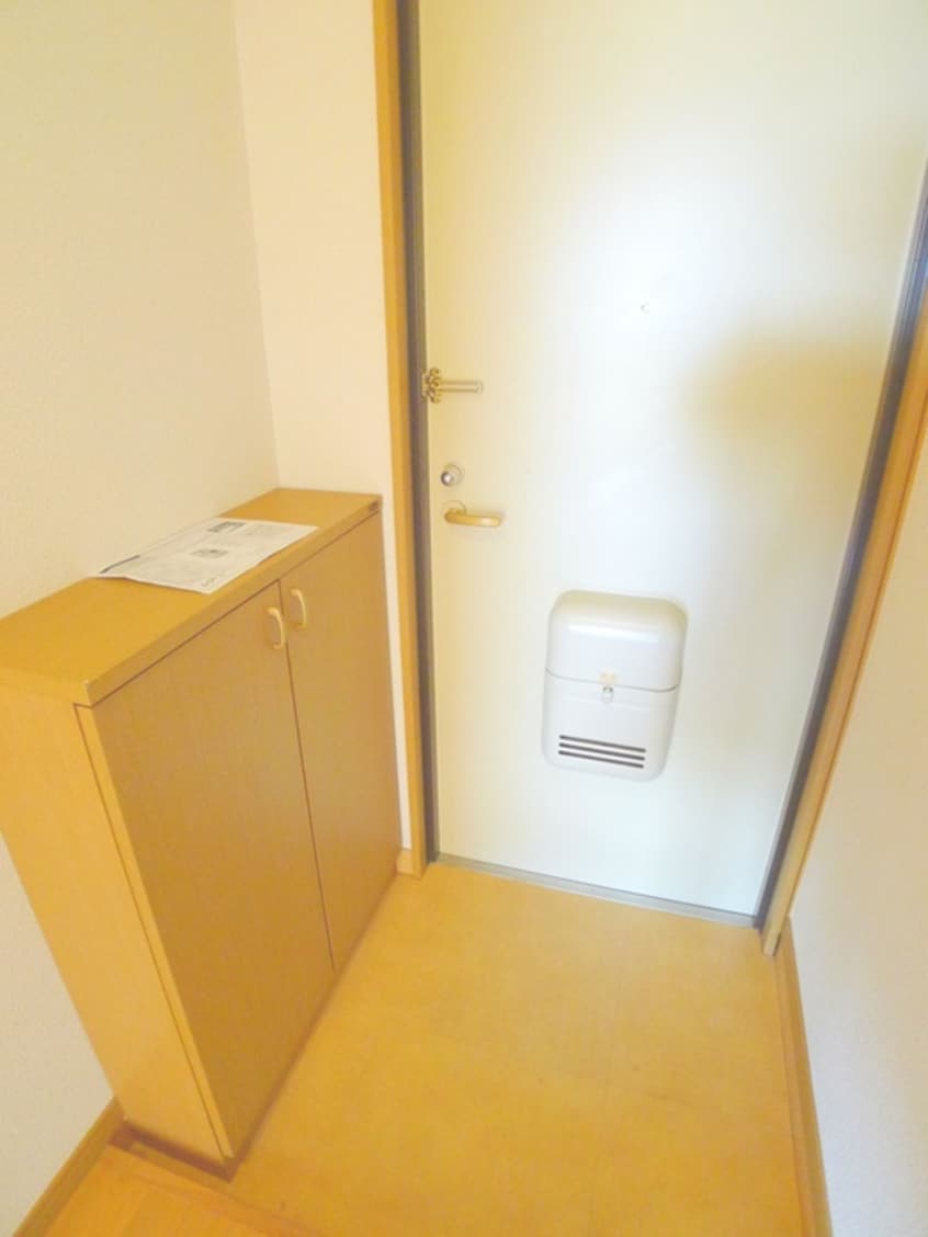 玄関 ジャルディ－ノ