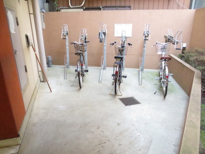 駐輪場 スペースアメニティ溝口