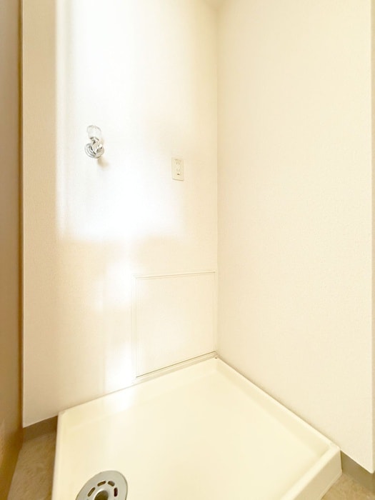 洗濯機置場 ピエ－ル草加