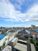 室内からの展望 ピエ－ル草加